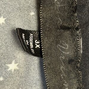 Vix Black and Gray Star Patterned Top
